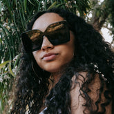 DISCRETION Oversized Sunglasses