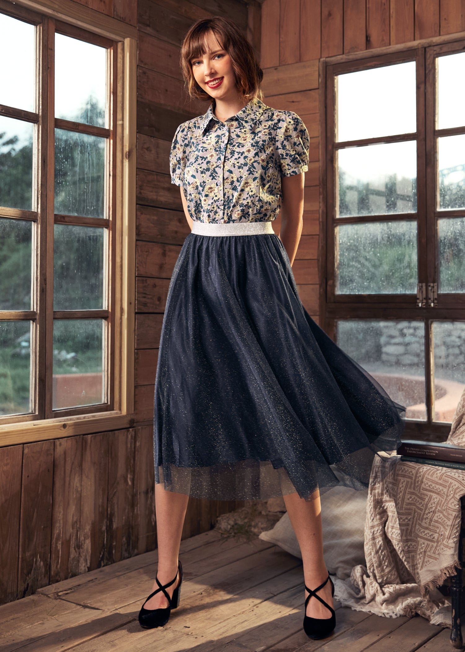 Bee Buzz Short Sleeve Shirt